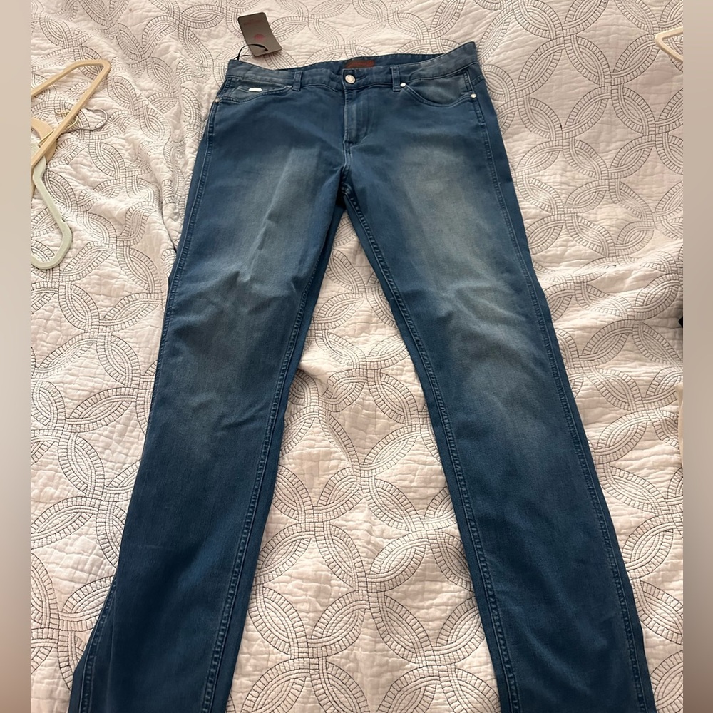 The most luxurious pair of jeans you’ll ever feel!
